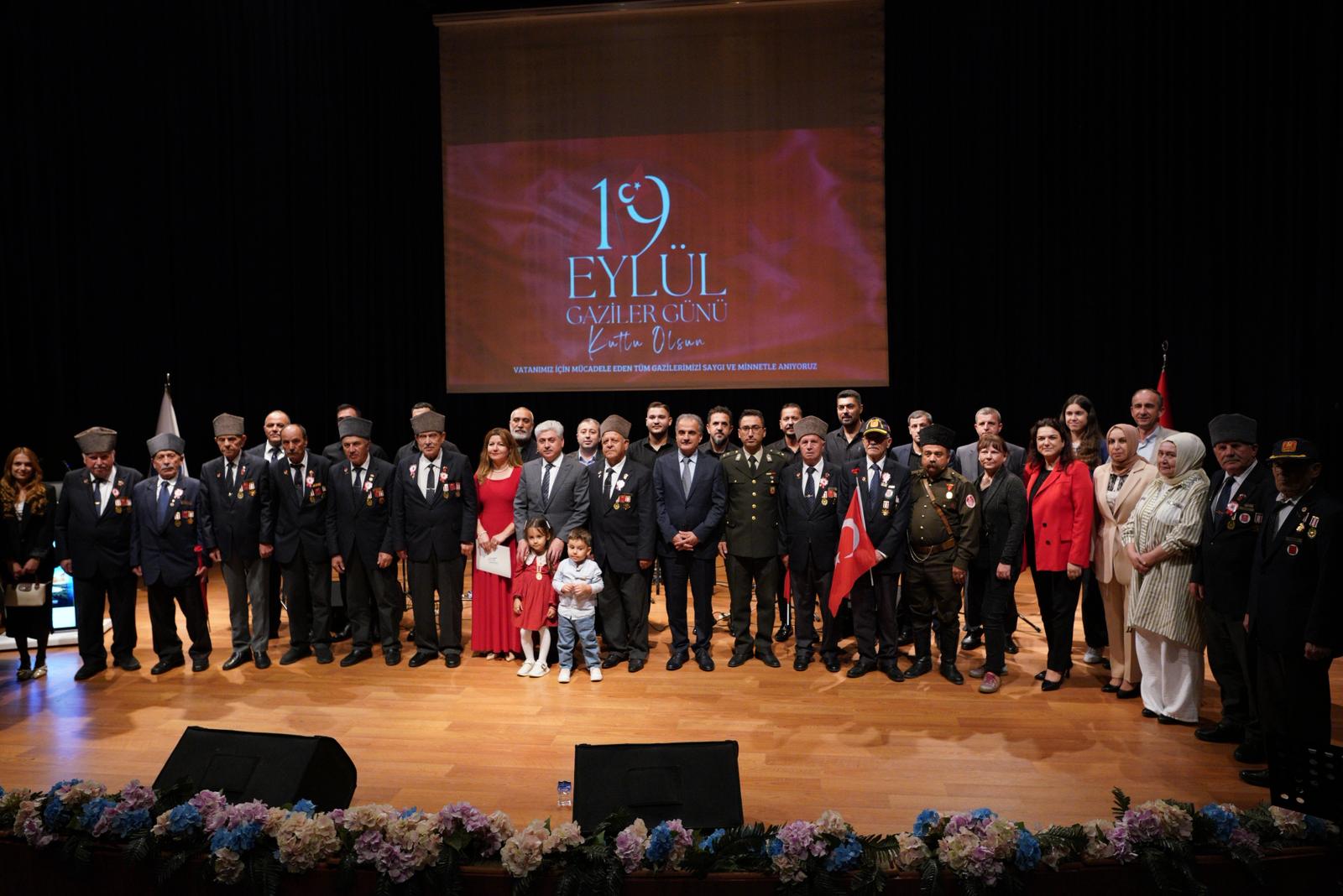 Sakarya Üniversitesinde Gaziler Günü’ne Özel “Kahramanlık Türküleri” Konseri