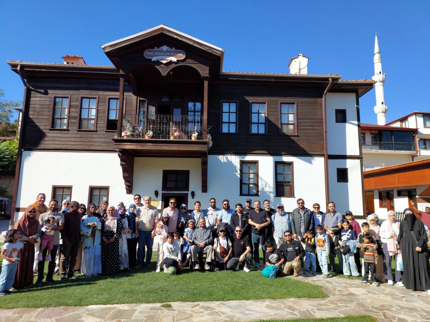 Uluslararası Akademisyenler Tarihi ve Kültürel Zenginlikleri Keşfetti