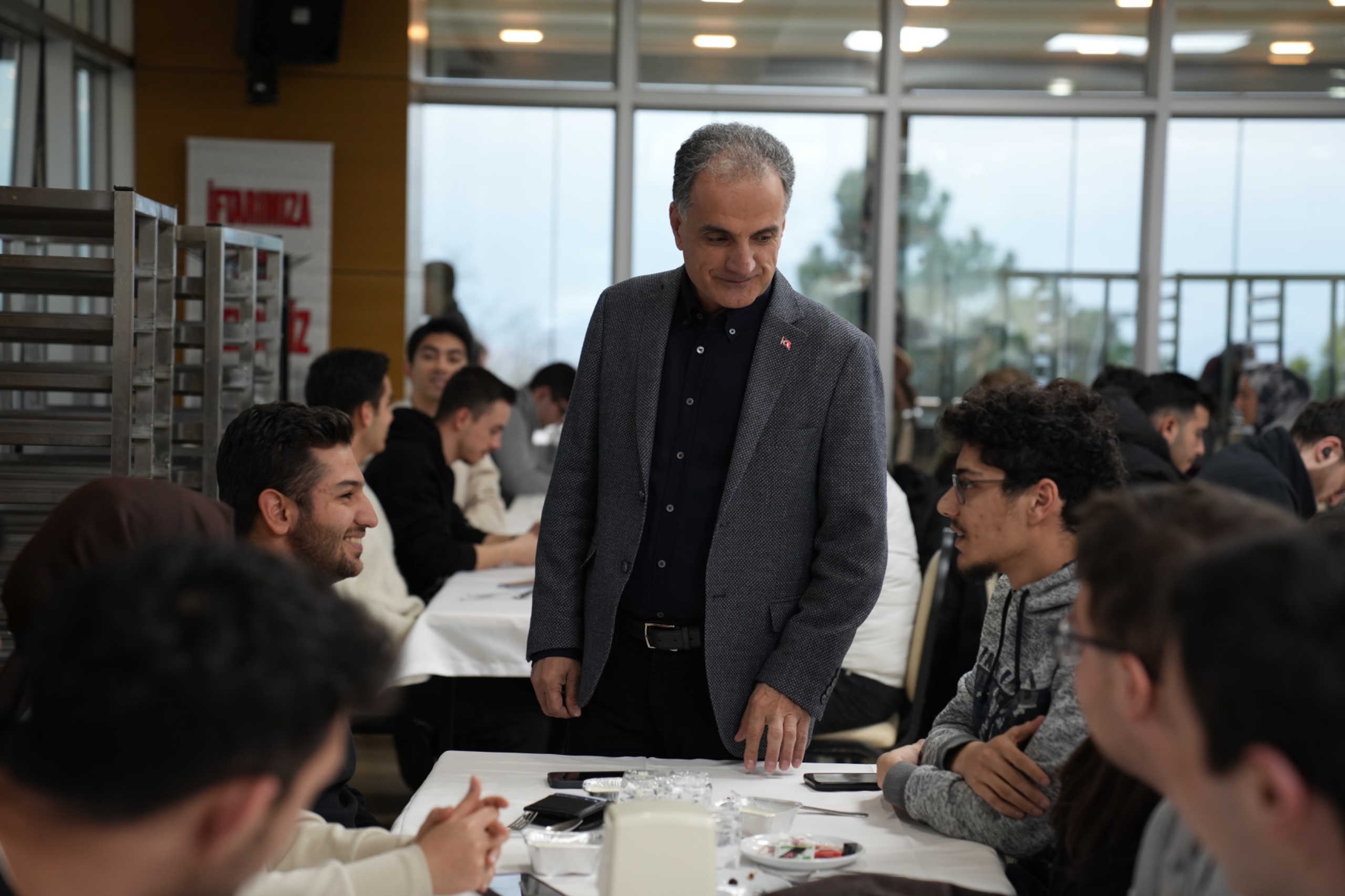 SAU’de Ramazan Boyunca İftar Programları Devam Ediyor