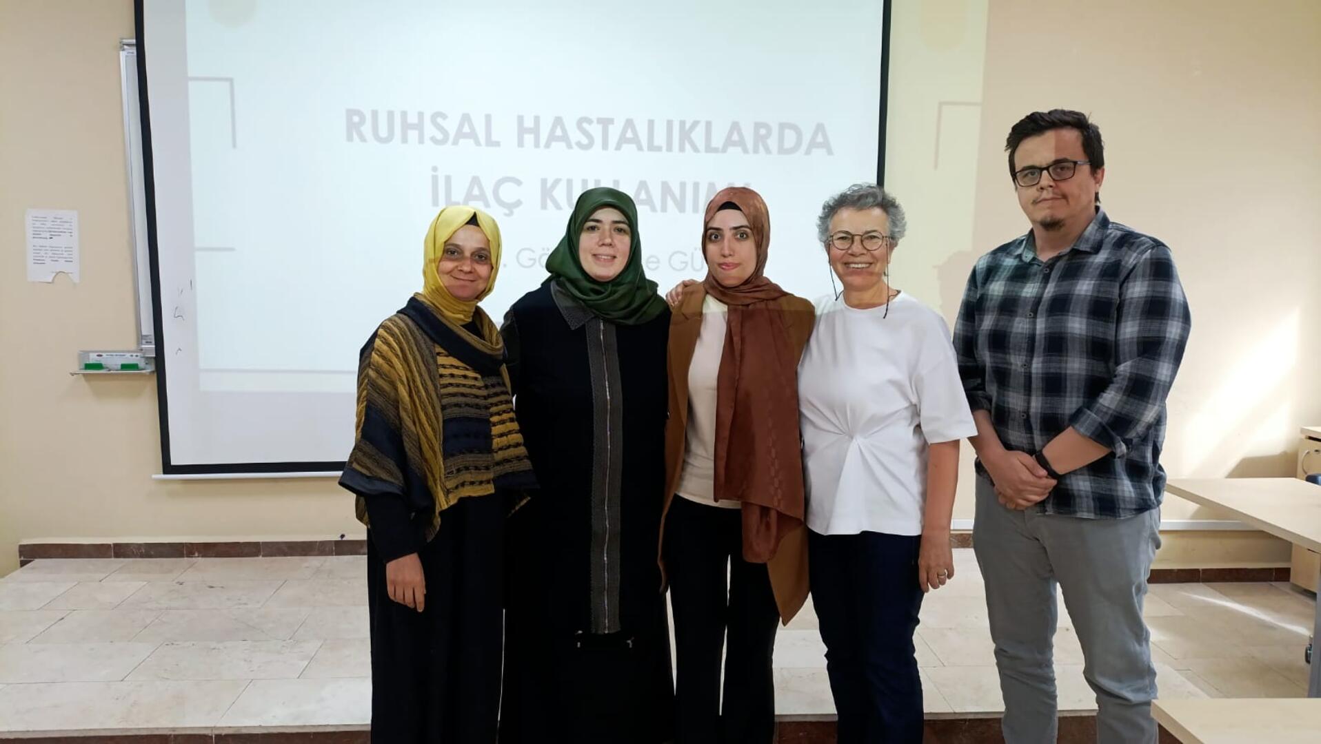 Sakarya Üniversitesinde Psikofarmakoloji Eğitimi