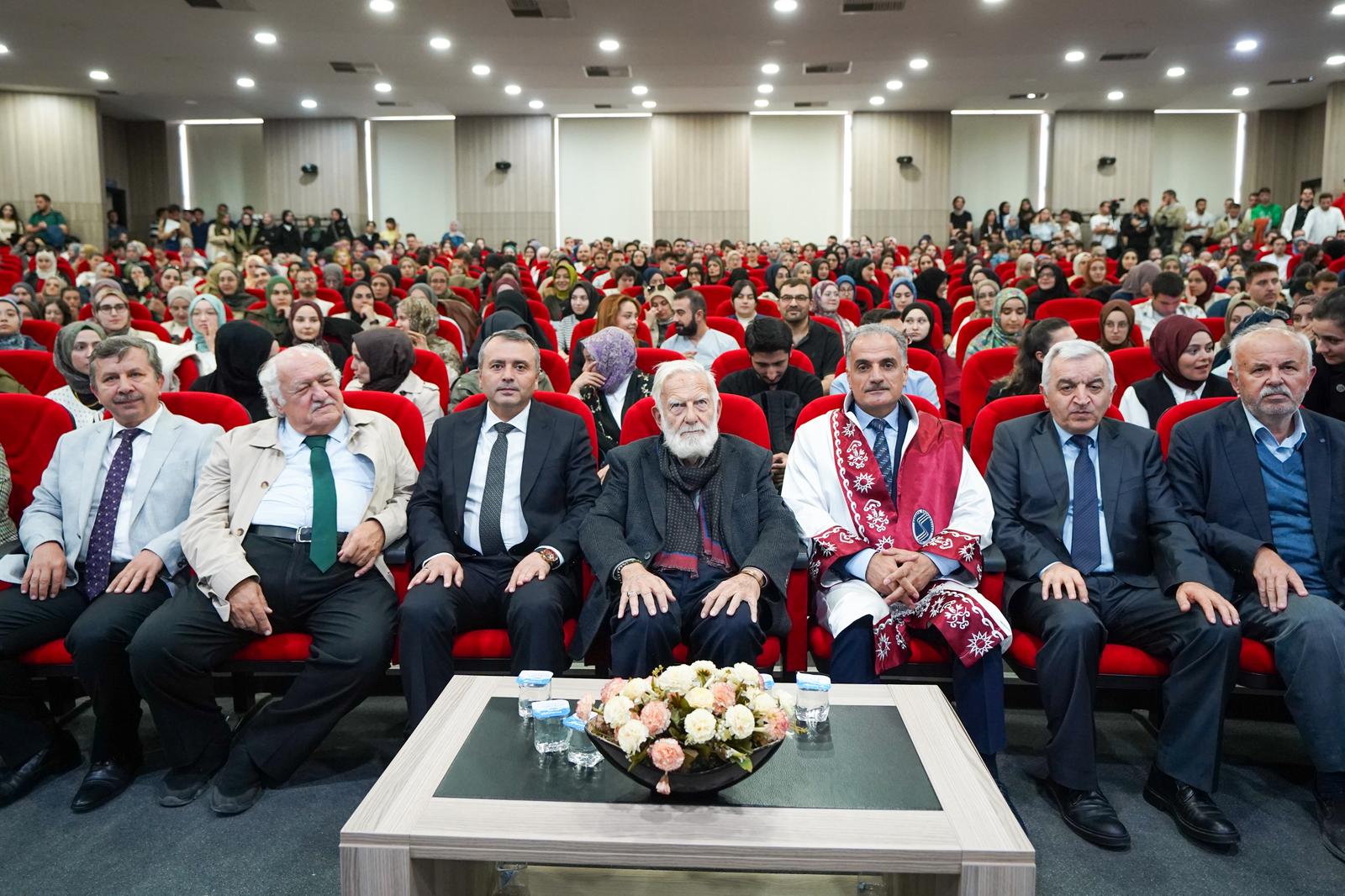 SAU’de Açılış Dersini Prof. Dr. Saadettin Ökten Verdi