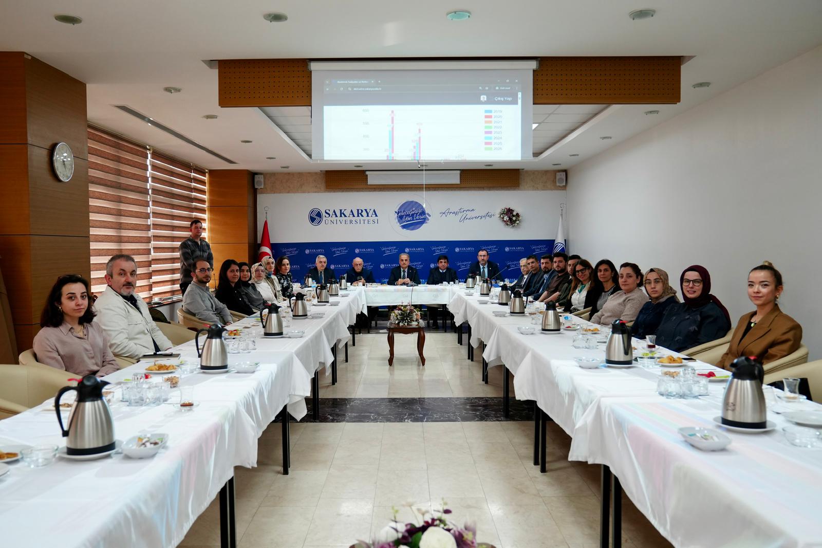 Diş Hekimliği Fakültesinde Kurul Toplantısı Düzenlendi