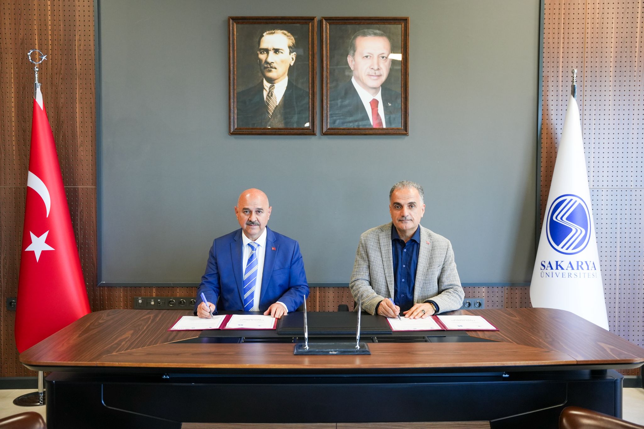 Sakarya Üniversitesi ile Düzce Üniversitesi Arasında Kalite İş Birliği Protokolü İmzalandı
