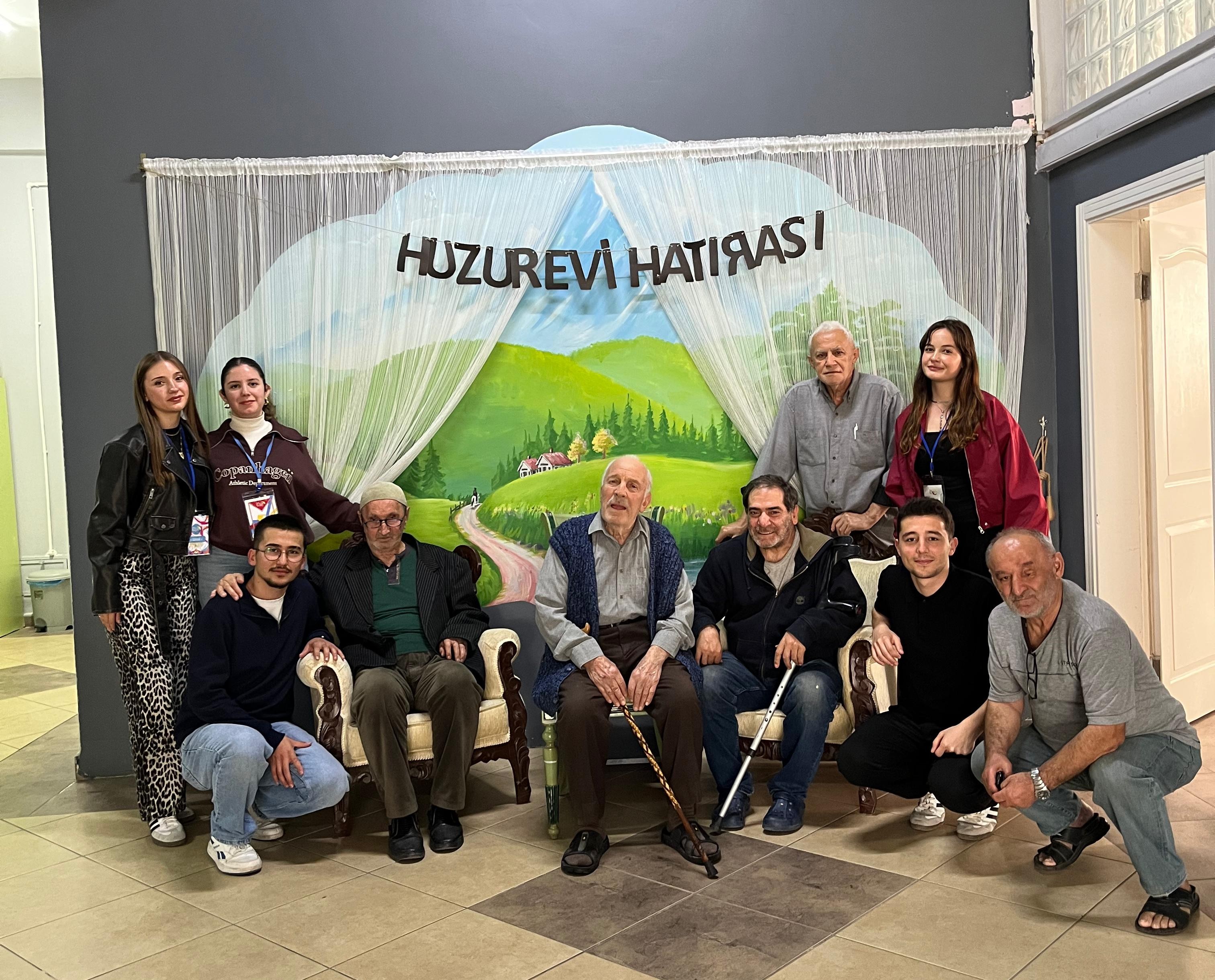 Bir Tatlı Huzurla Nesiller Buluştu