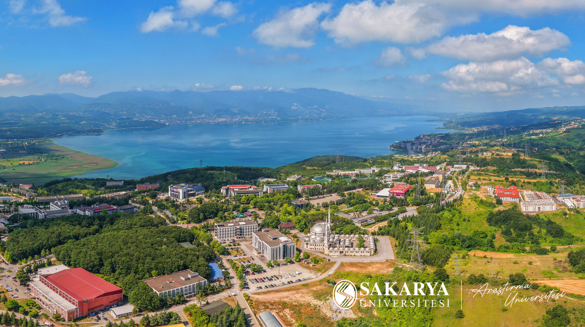 Sakarya Üniversitesi’nden Sürdürülebilirlik Alanında Tarihi Başarı: 8 Farklı Alanda Dünyada İlk 100’e Girdi!