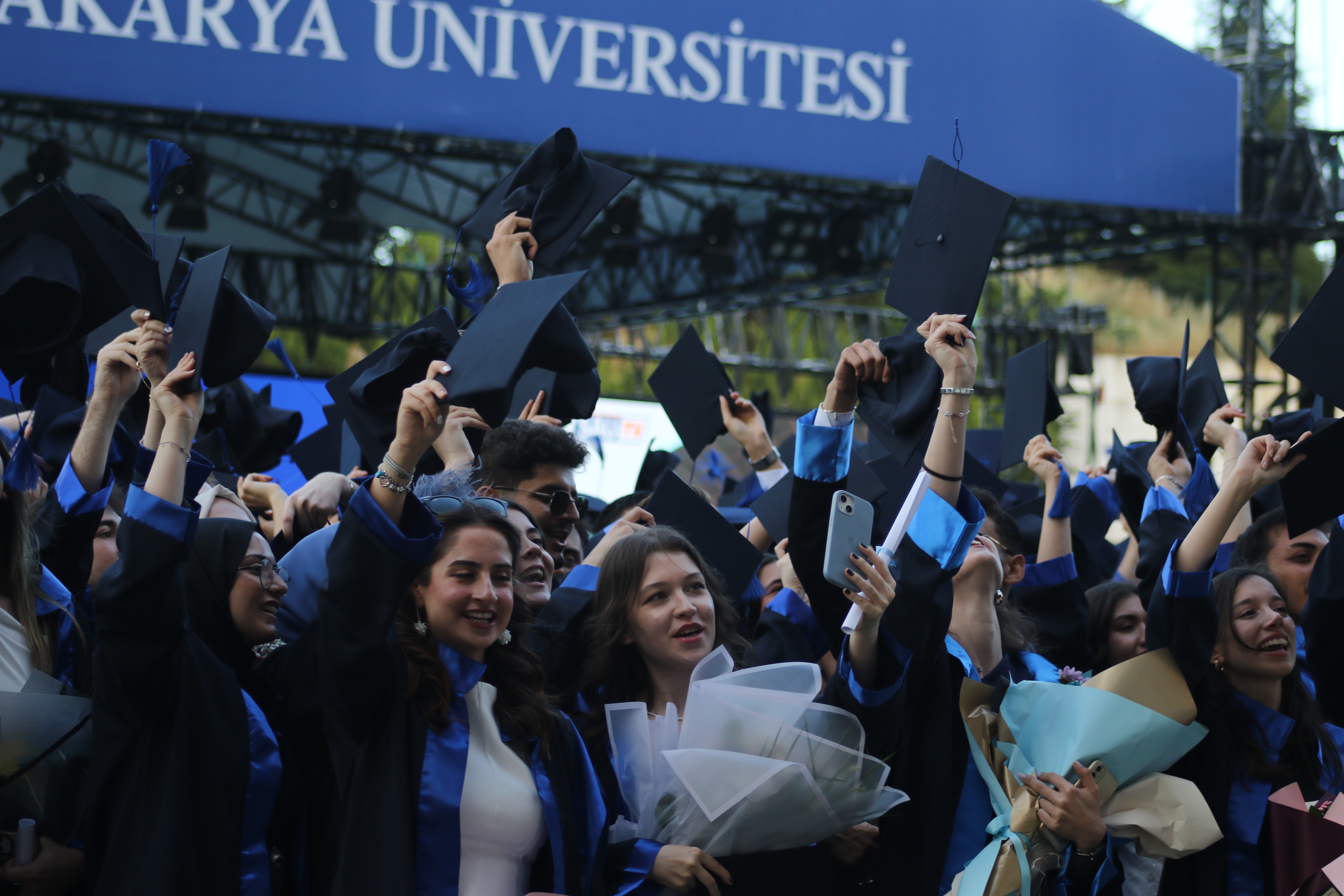 Mühendislik Fakültesi, Mezunlarını Sektöre Uğurladı