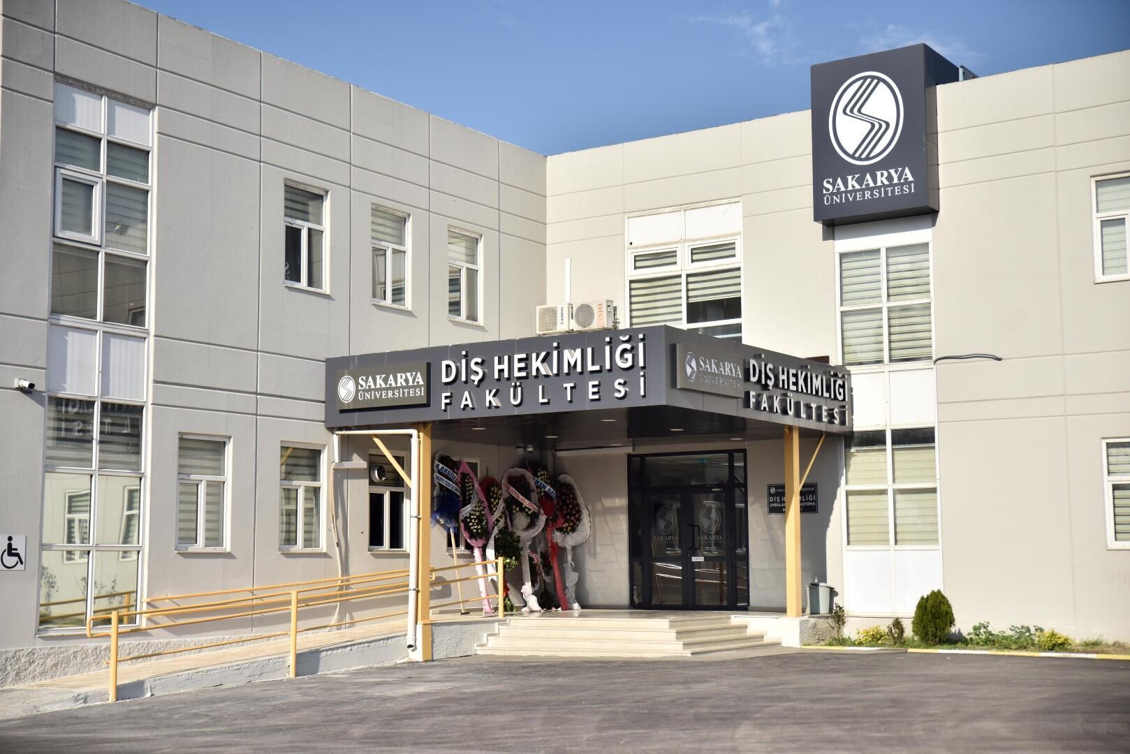 SAU’de Diş Hekimliği Eğitimi Klinik Deneyim ve Teknolojiyle Güçleniyor