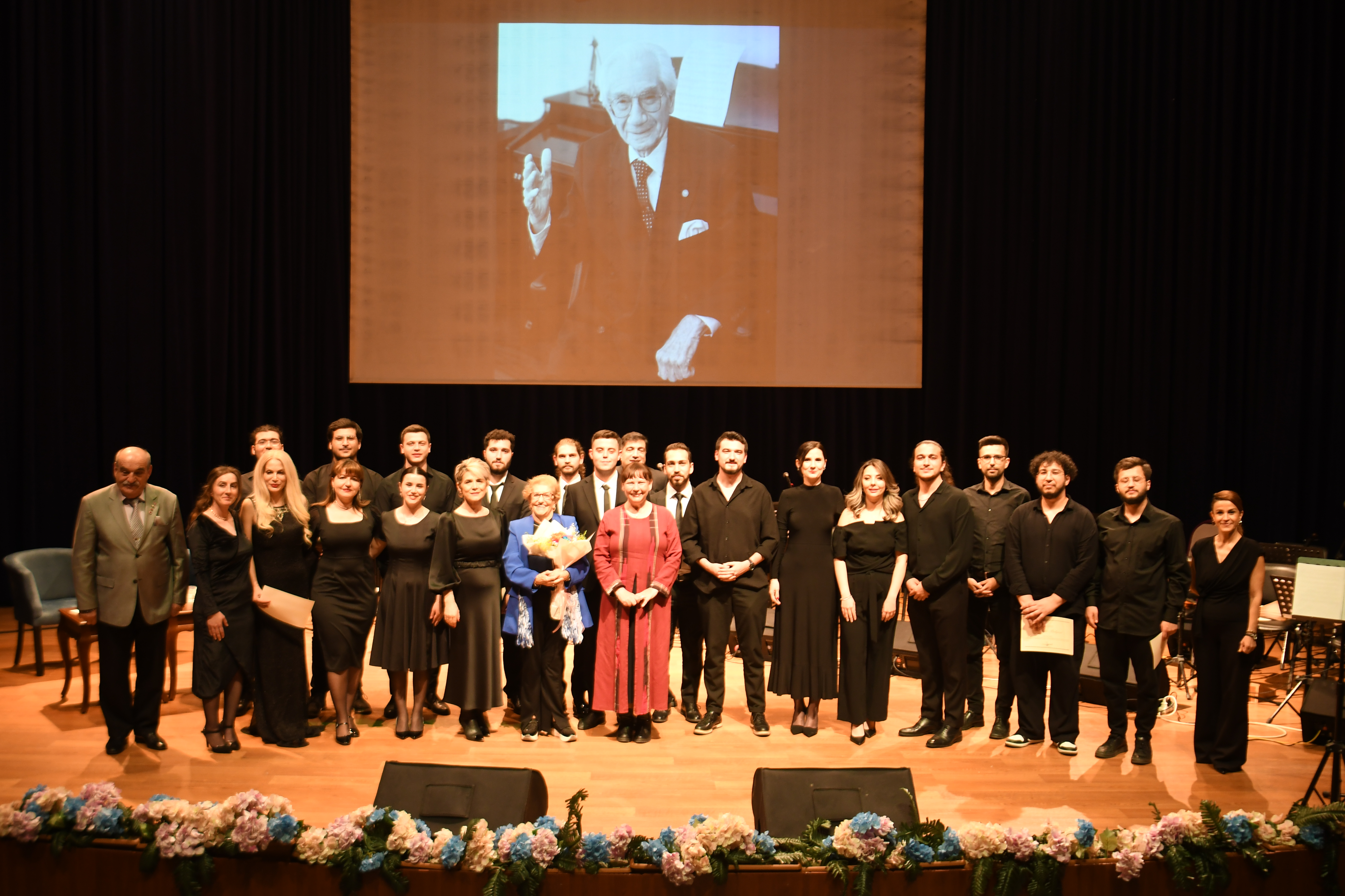 Sakarya Üniversitesinde Prof. Dr. Alâeddin Yavaşça’ya Saygı Konseri