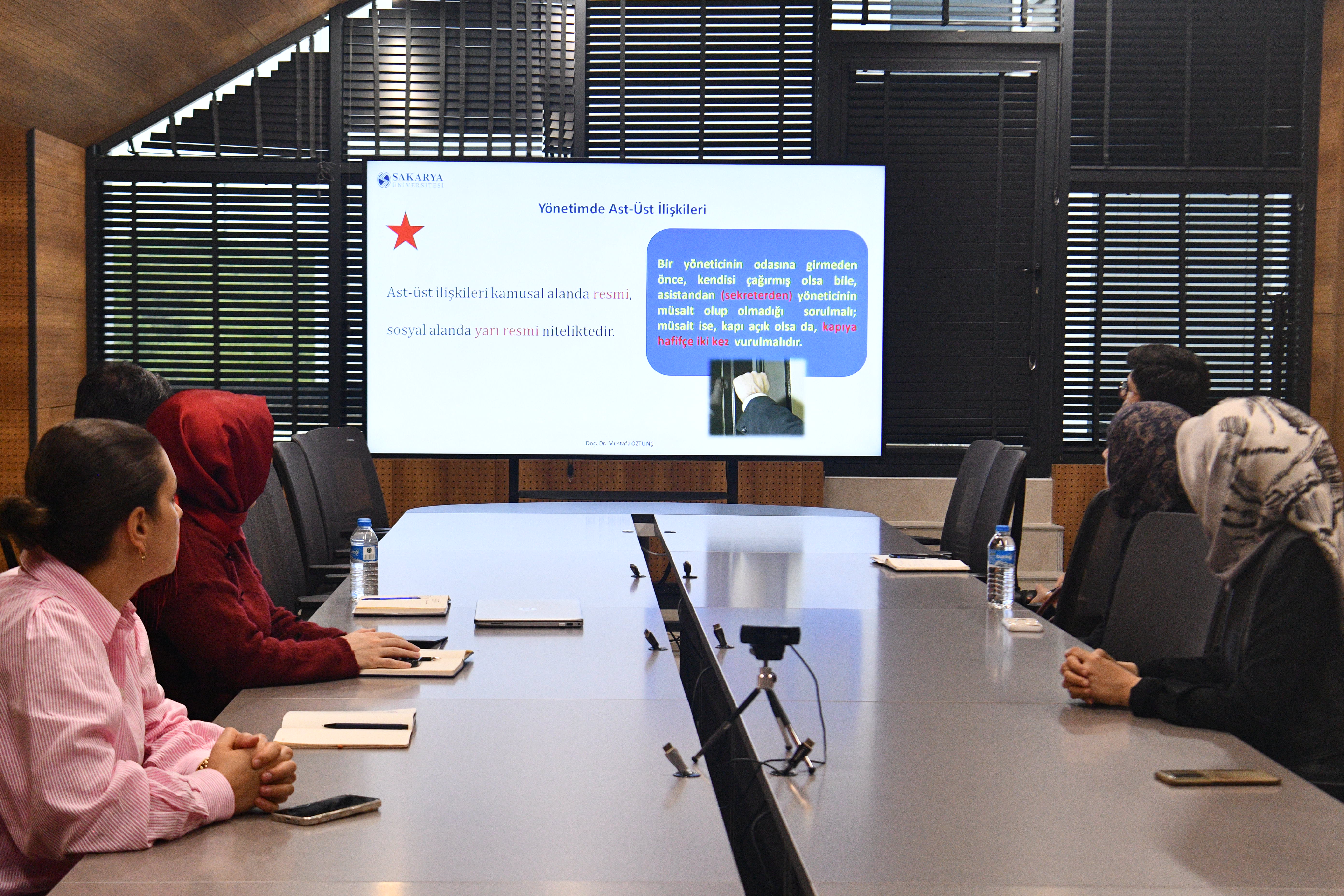 SAU'de Personellere Protokol Kuralları Eğitimi Verildi