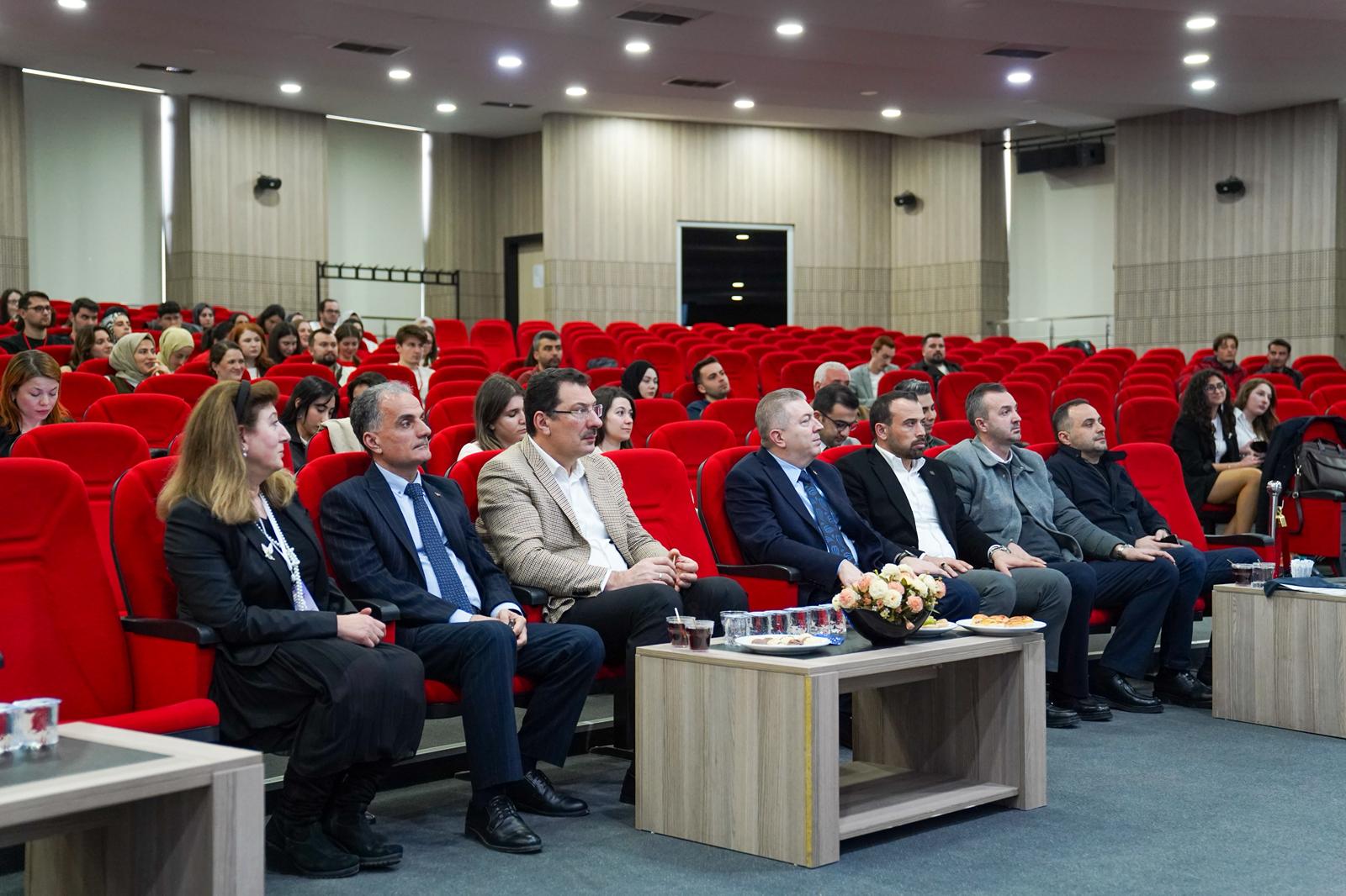 SAU’de Dental Oral Enfeksiyonlar ve Ağız Mikrobiyotası Kongresi Düzenlendi