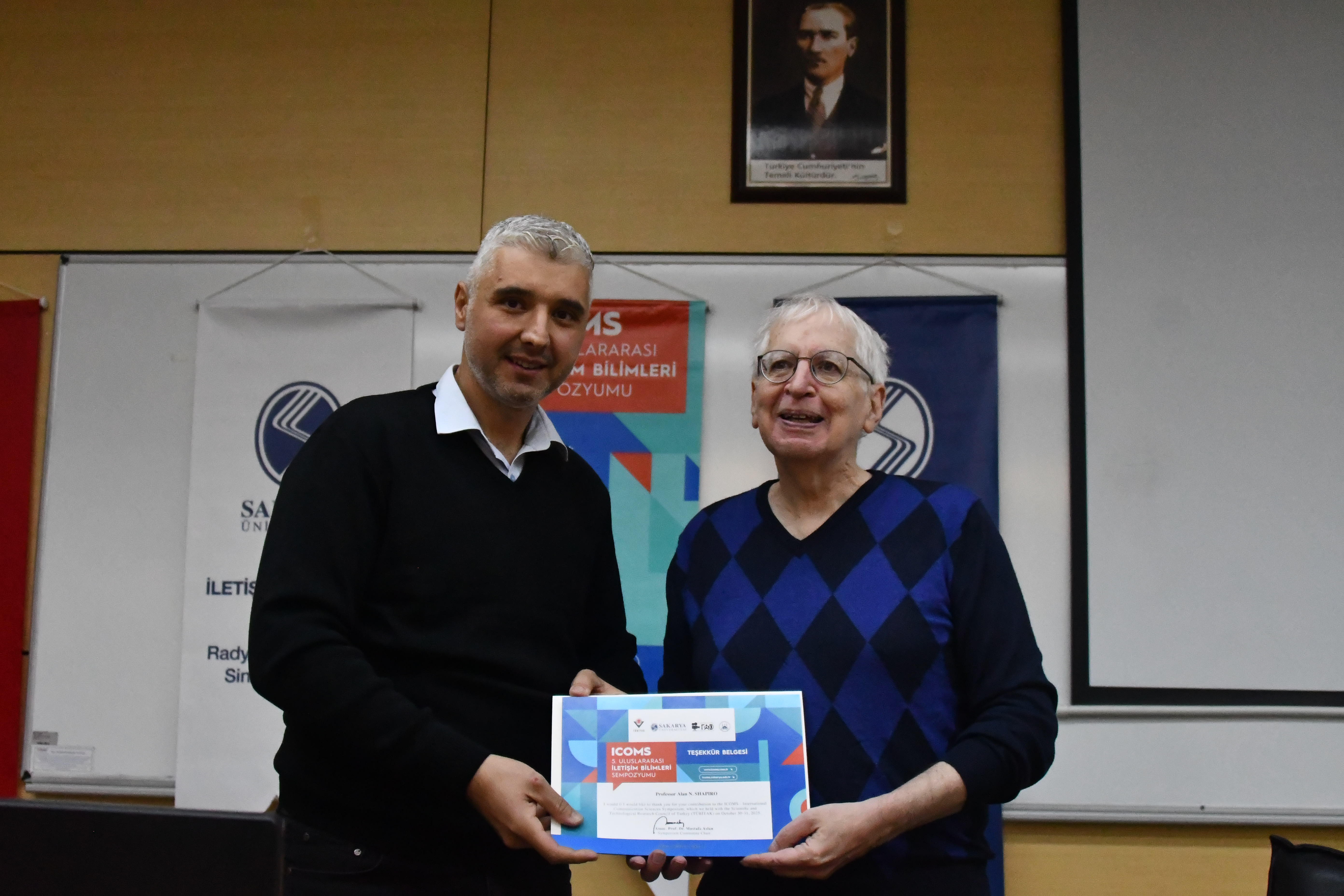 Teknoloji, Yeni Bir Kültürel Simülasyon Yaratıyor