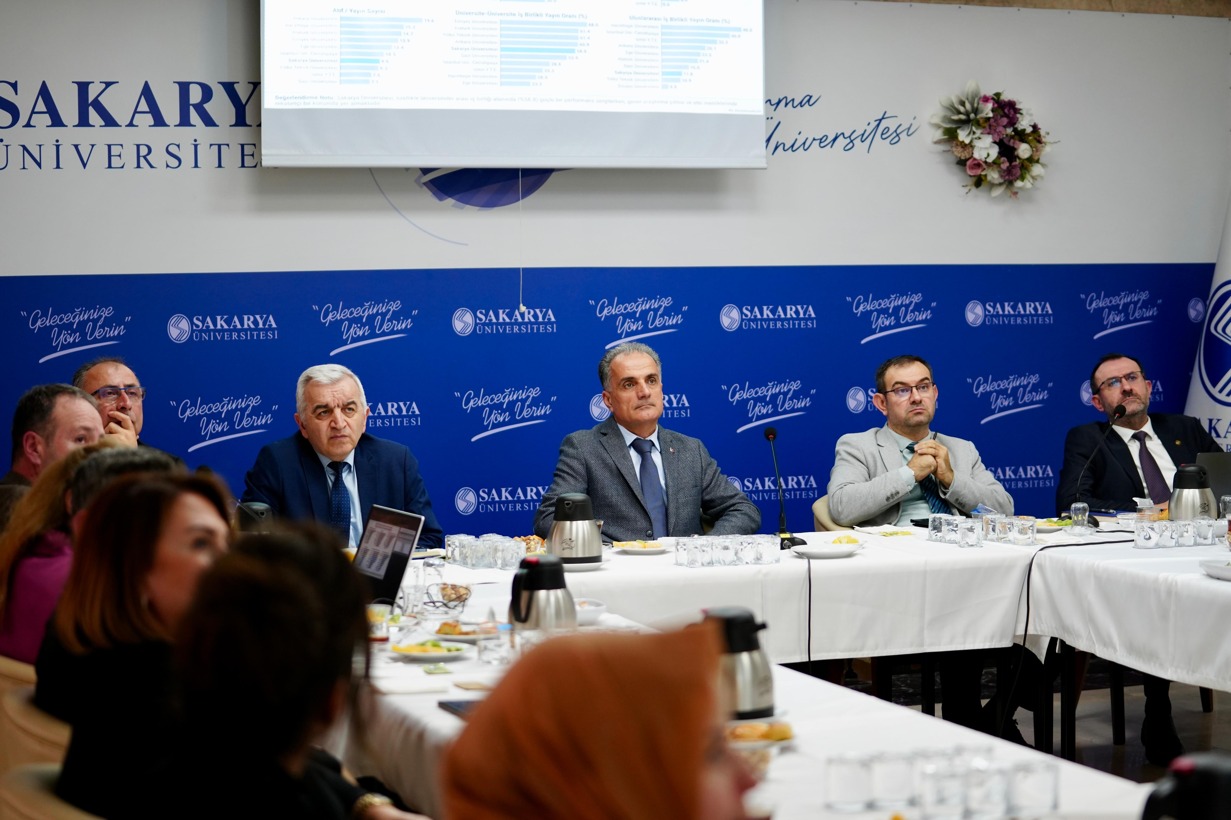 SAU'de İnşaat ve Jeofizik Mühendisliği Bölümlerinin Hedefleri Değerlendirildi