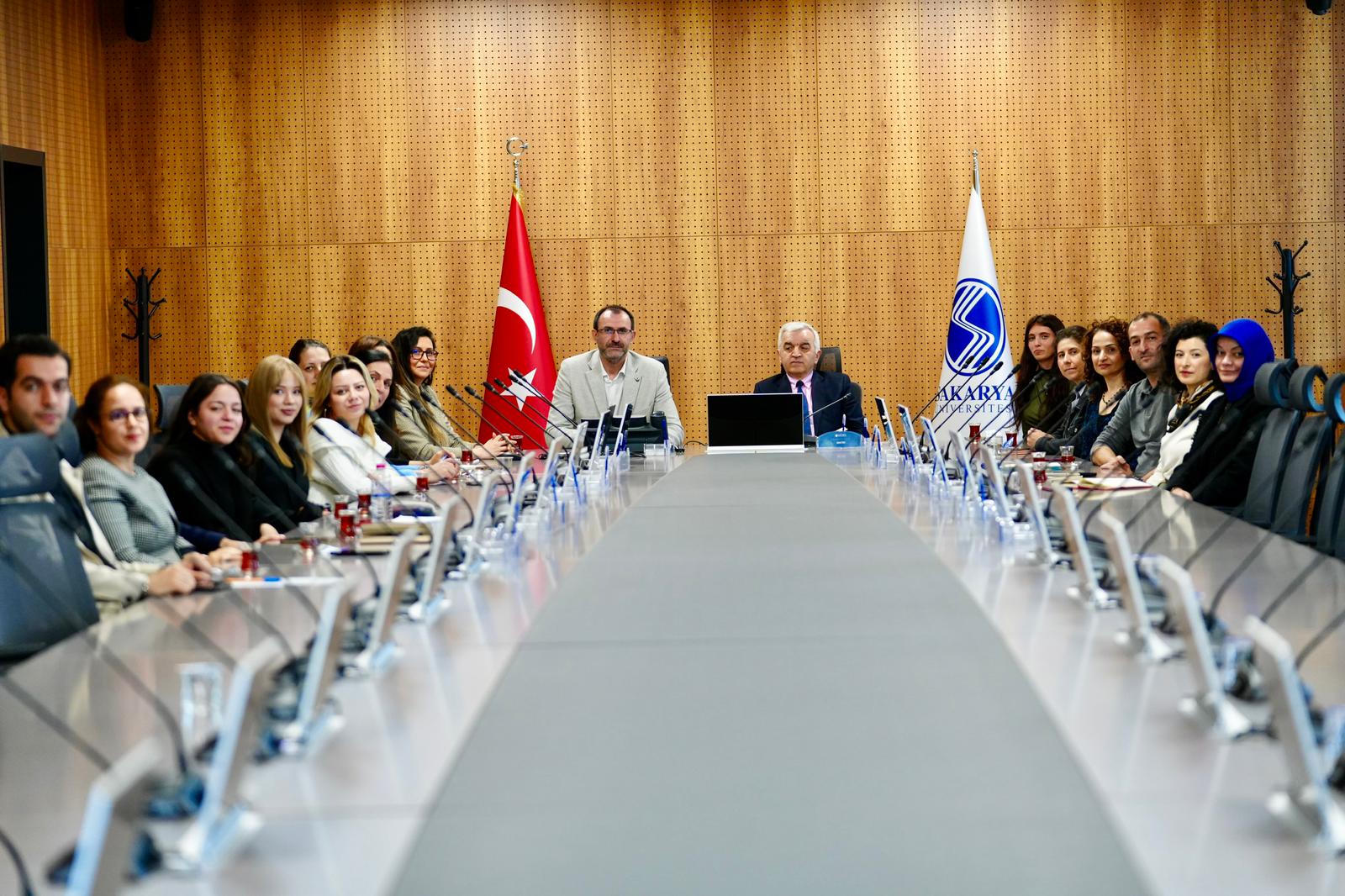 SAU’den 60 Yaş ve Üzeri Bireylere Yönelik “Yaşam Boyu Öğrenenler Akademisi”