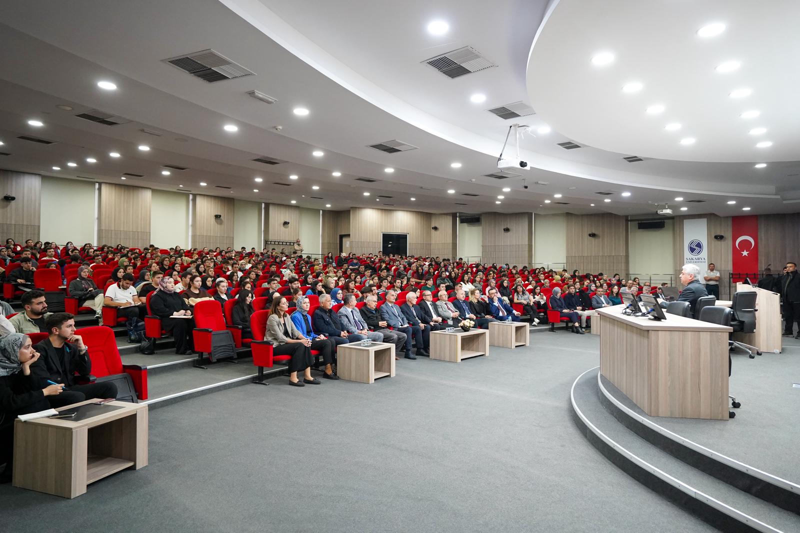 Siyaset Bilimi ve Kamu Yönetimi Bölümü, Dönemi Vali Doğan’la Açtı