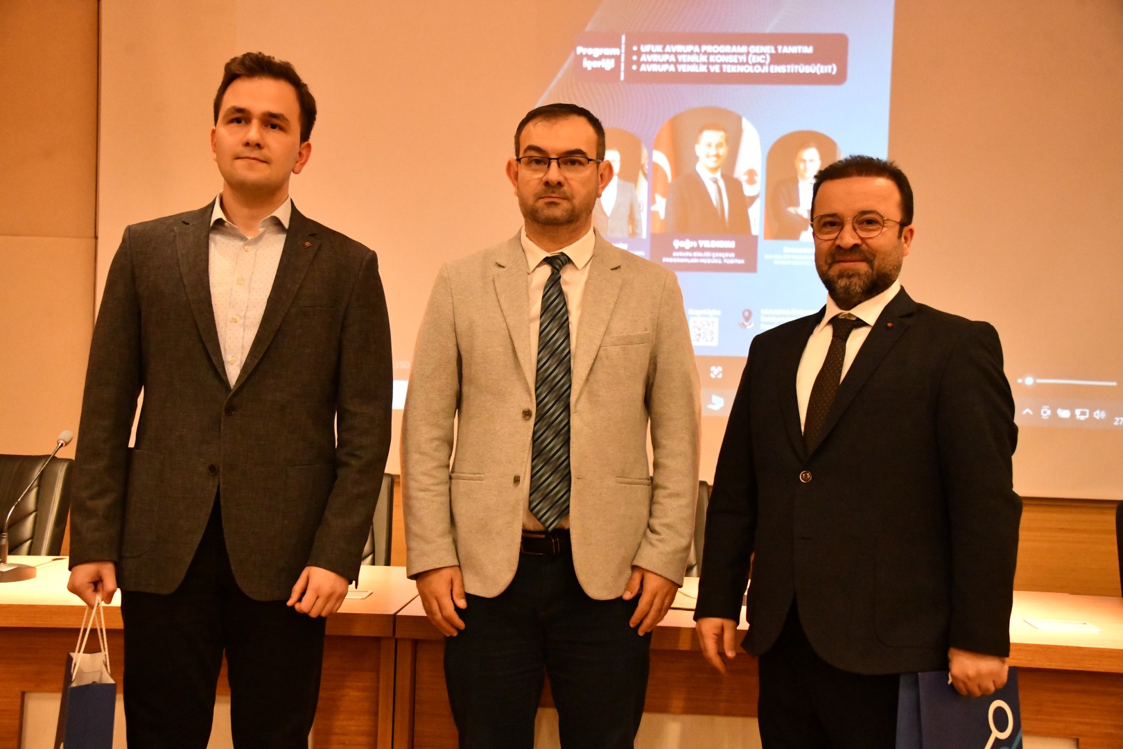 Sakarya Üniversitesinde “Ufuk Avrupa Programı Bilgi Günü” Düzenlendi