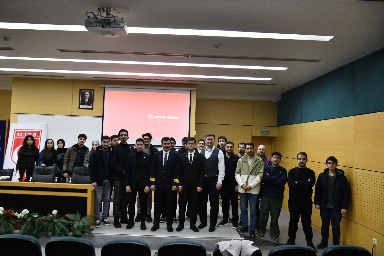 Gökyüzüne Uzanan Kariyer Hikayesi SAU’de Öğrencilerle Buluştu