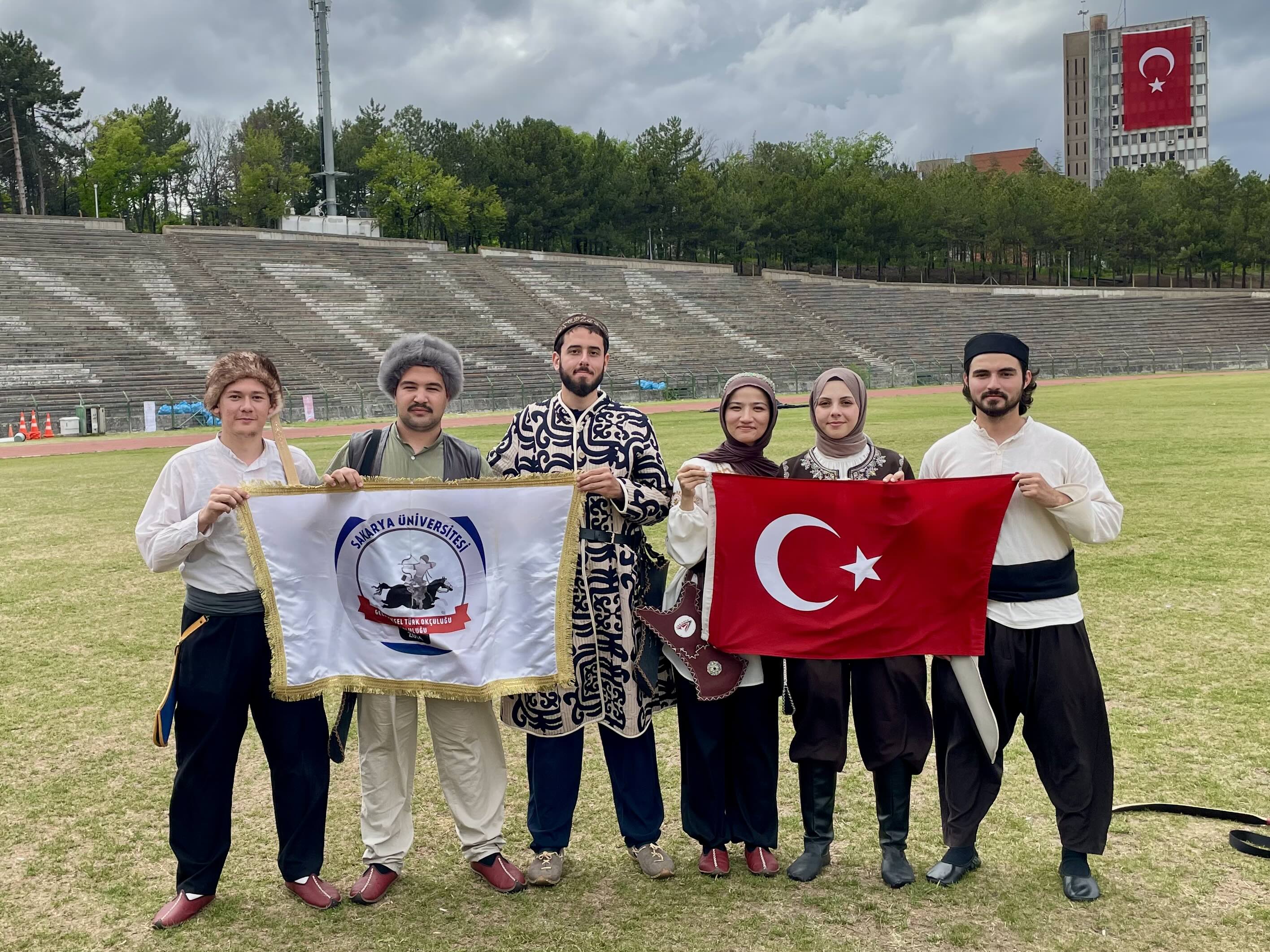 SAU’lü Okçular ODTÜ Gençlik Oyunlarında Zirvenin Sahibi Oldu 