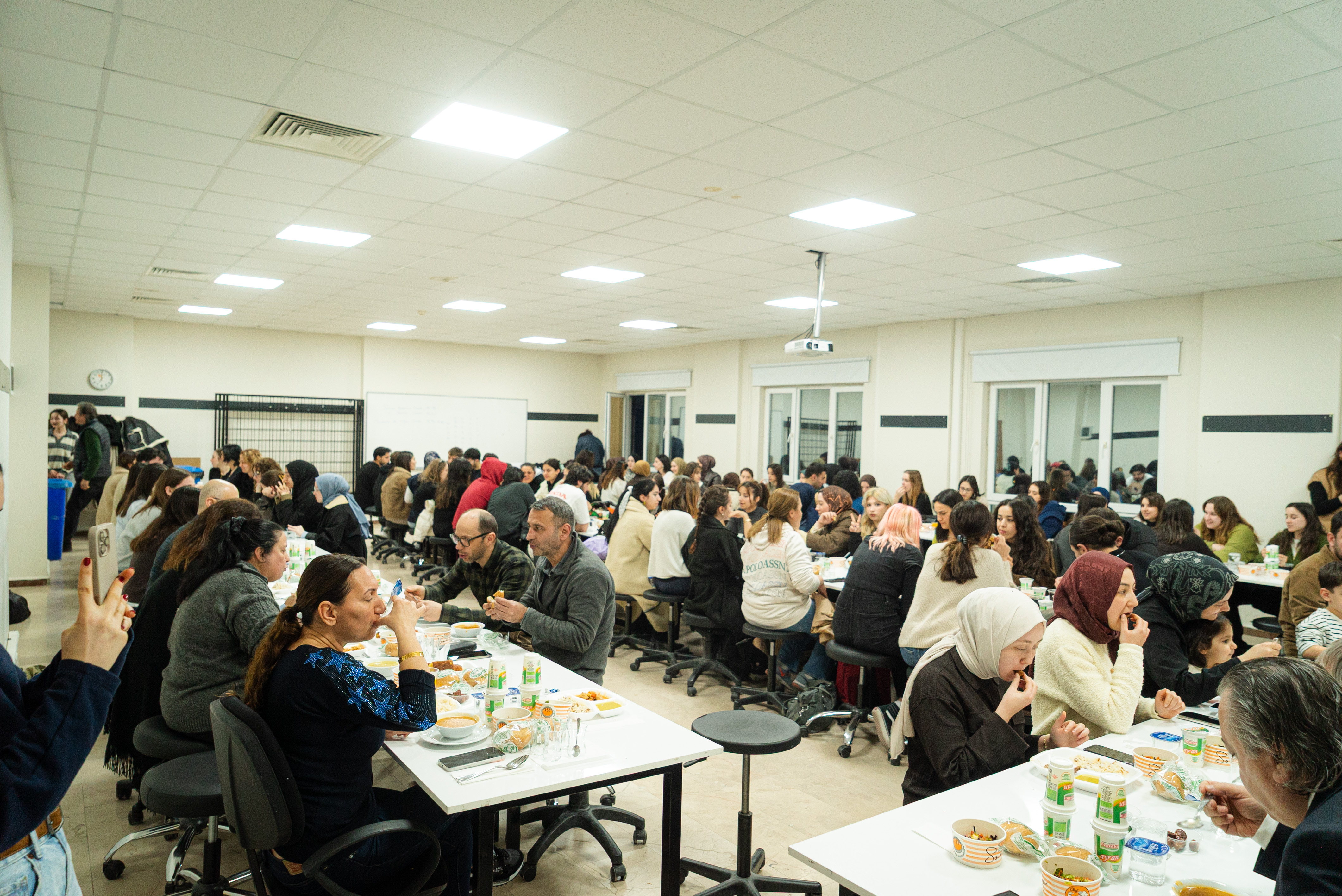 STMF’de Geleneksel İftar Programı Düzenlendi