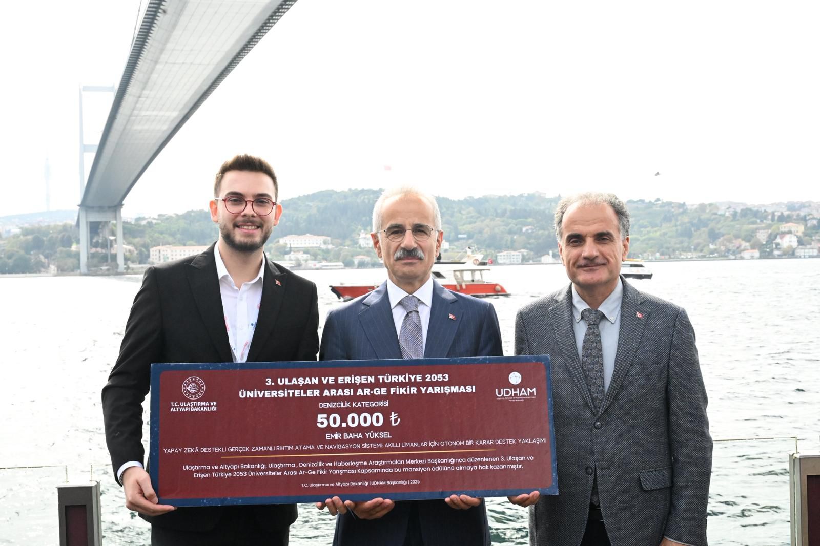 Ulaştırma ve Altyapı Bakanlığından SAU Öğrencisine Özel Ödül