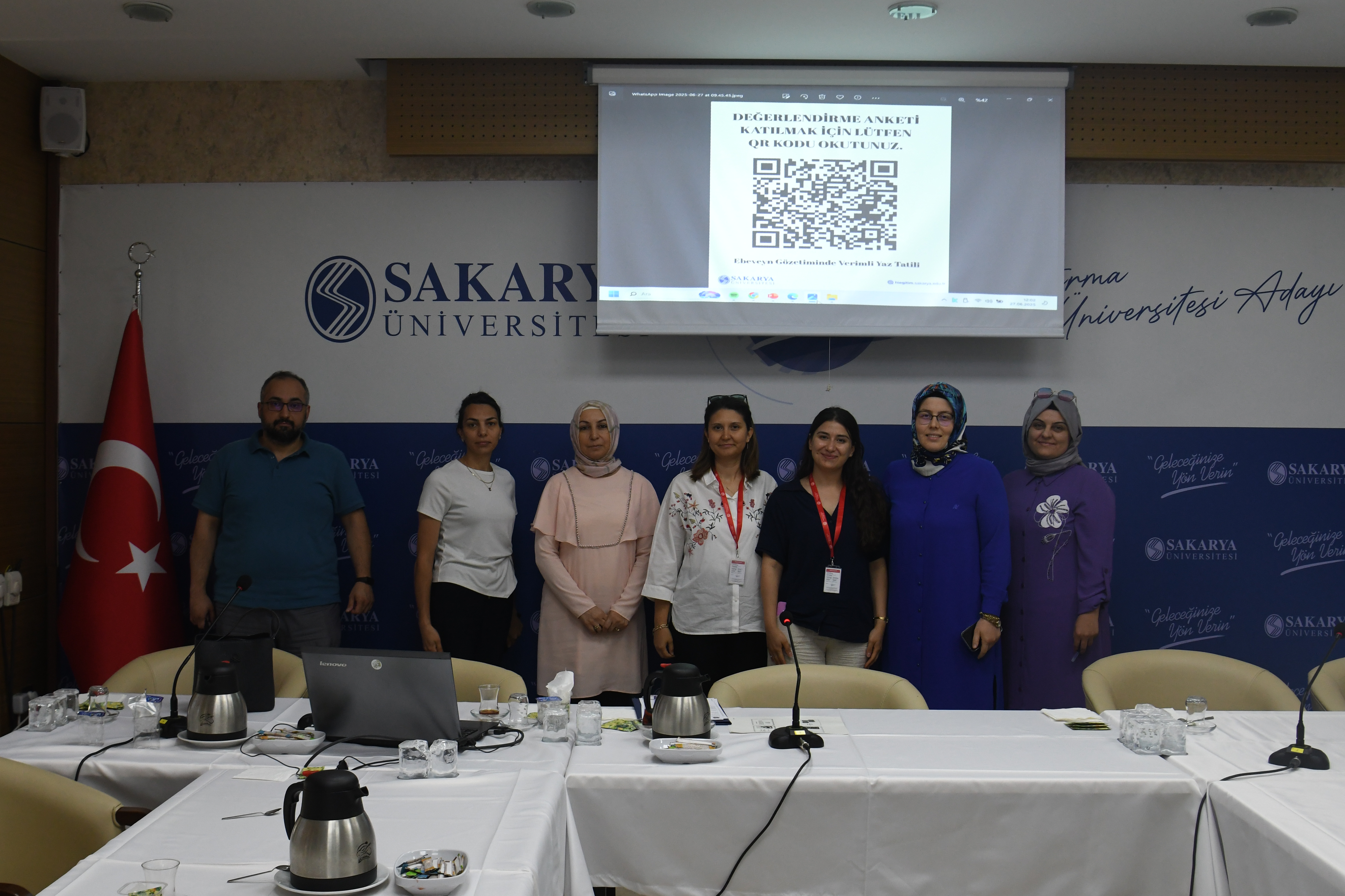 Sakarya Üniversitesinde Yaz Tatilinde Ebeveyn Gözetimiyle Verimli Vakit Geçirmenin Yolları Anlatıldı