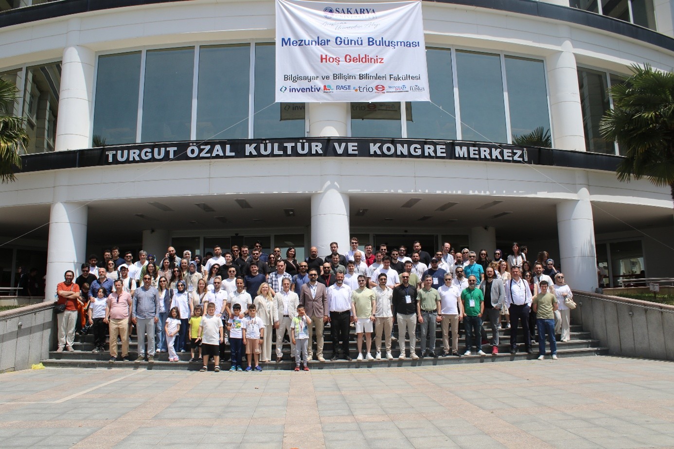 Sakarya Üniversitesinde Bilgisayar ve Bilişim Fakültesi Mezunları Buluştu