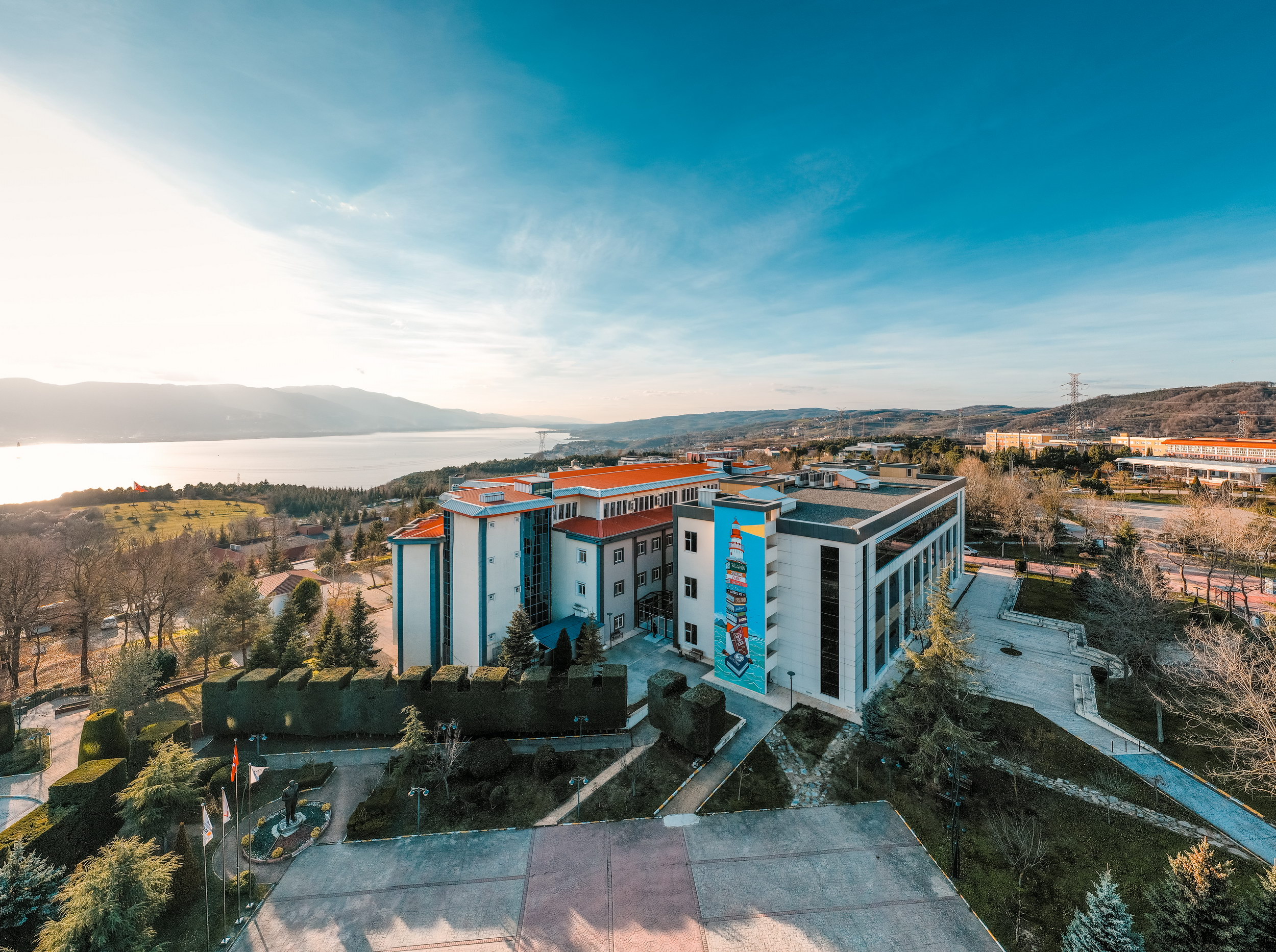Sakarya Üniversitesi Dergilerinin Haziran 2025 Sayıları Yayımlandı