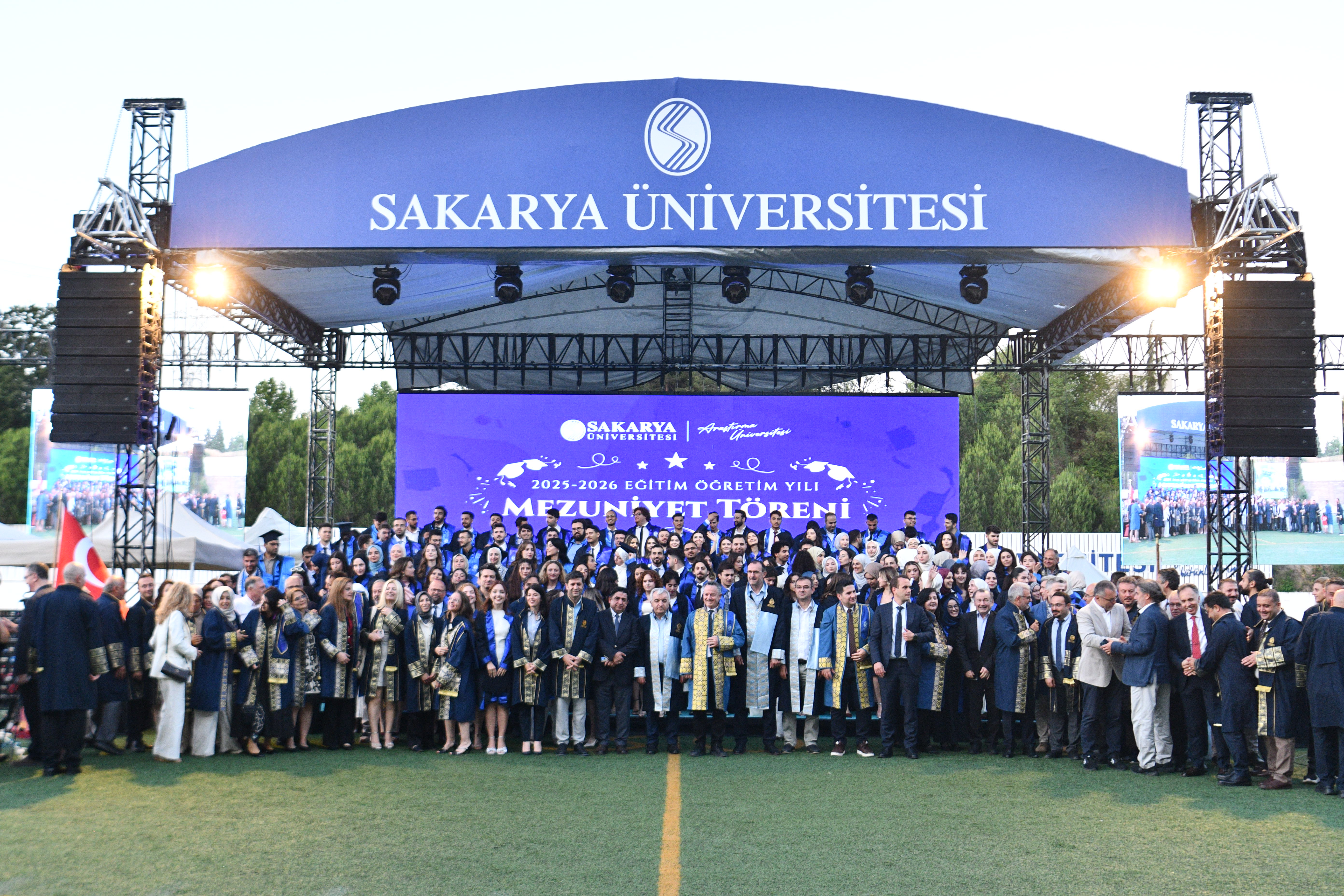 SAU Tıp Fakültesi Yeni Hekimleri Sağlık Camiasına Kazandırdı