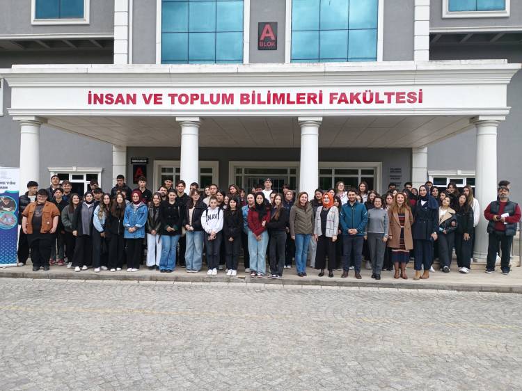 Geleceğime Yön Veriyorum Projesi Tamamlandı