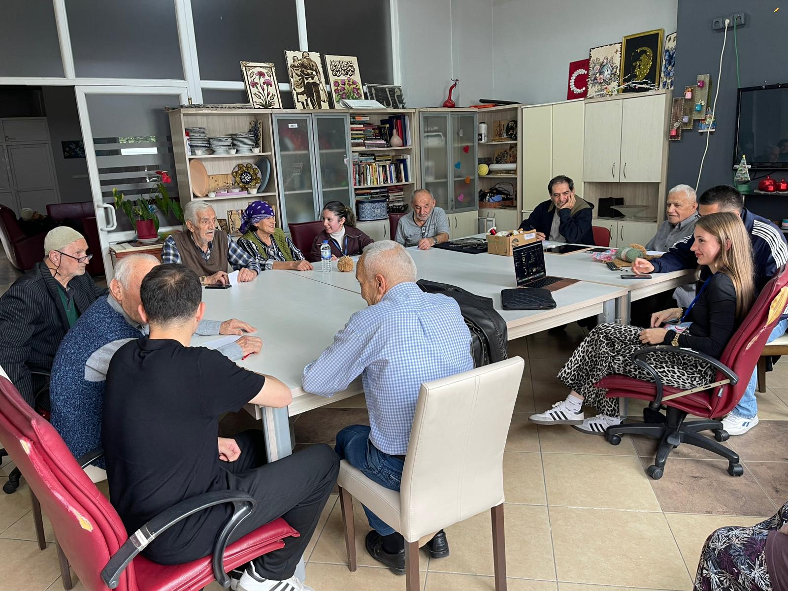 Kuşakları Buluşturan Bir Tatlı Huzur’da Güz Dönemi Tamamlandı