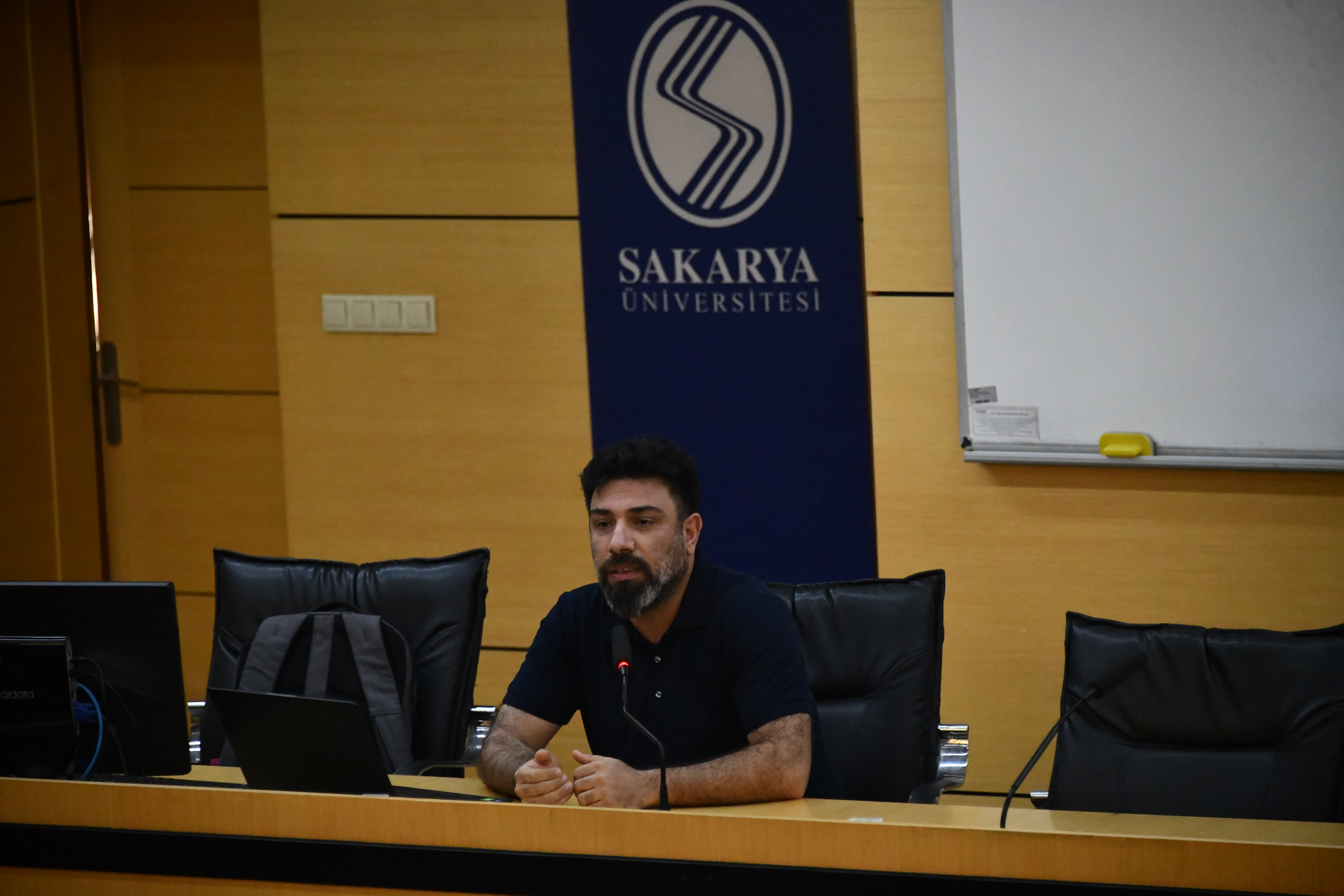 SAU’de Dijital Dönüşüm ve Değişime Ayak Uydurma Eğitimi