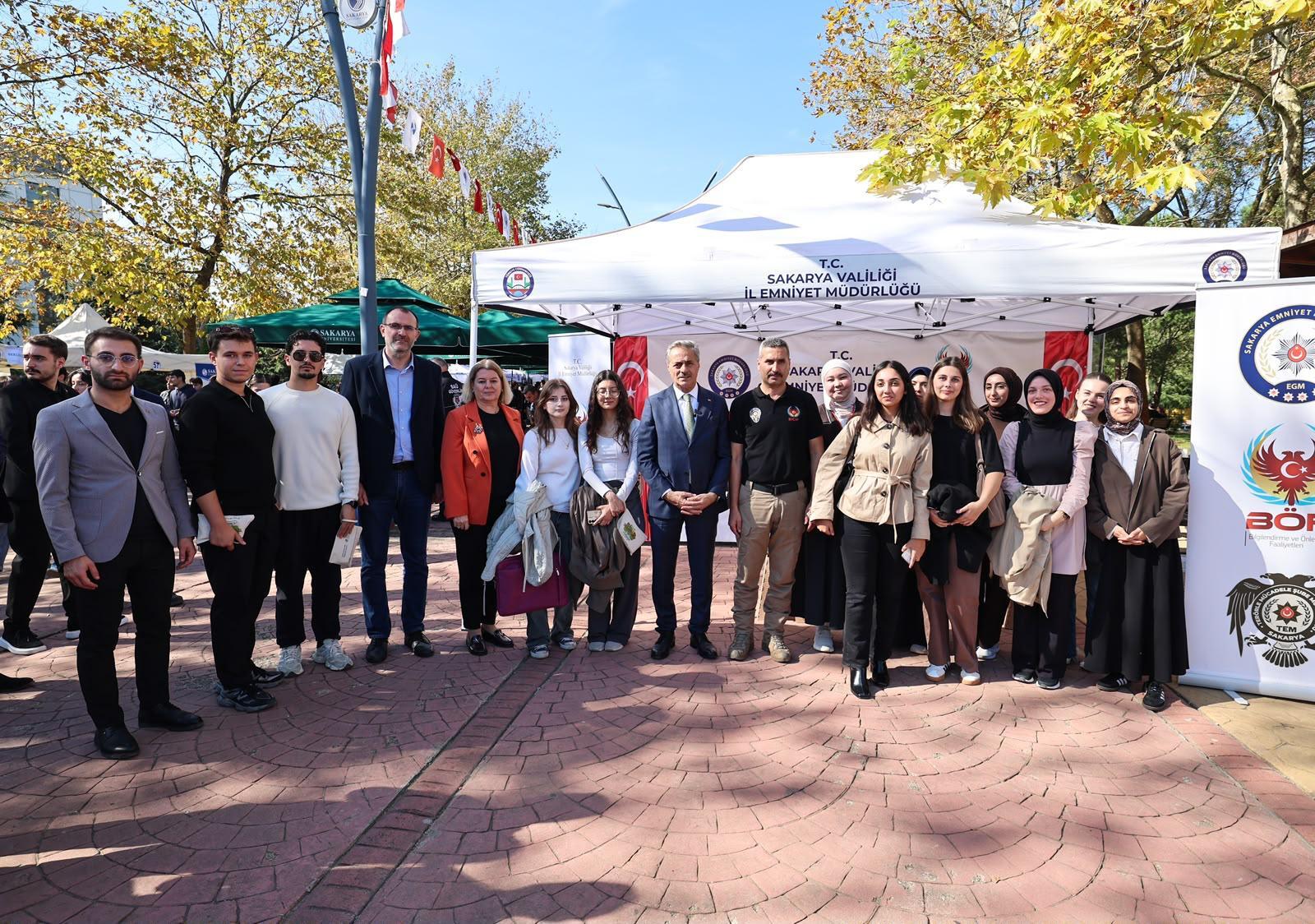 SAU’de Öğrenci Toplulukları Tanıtım Günleri Başladı