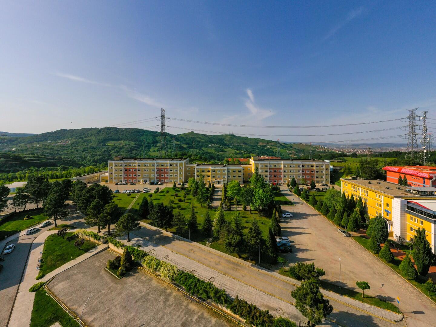 Bilimin İzinde Bir Gelecek: SAU Fen Fakültesi