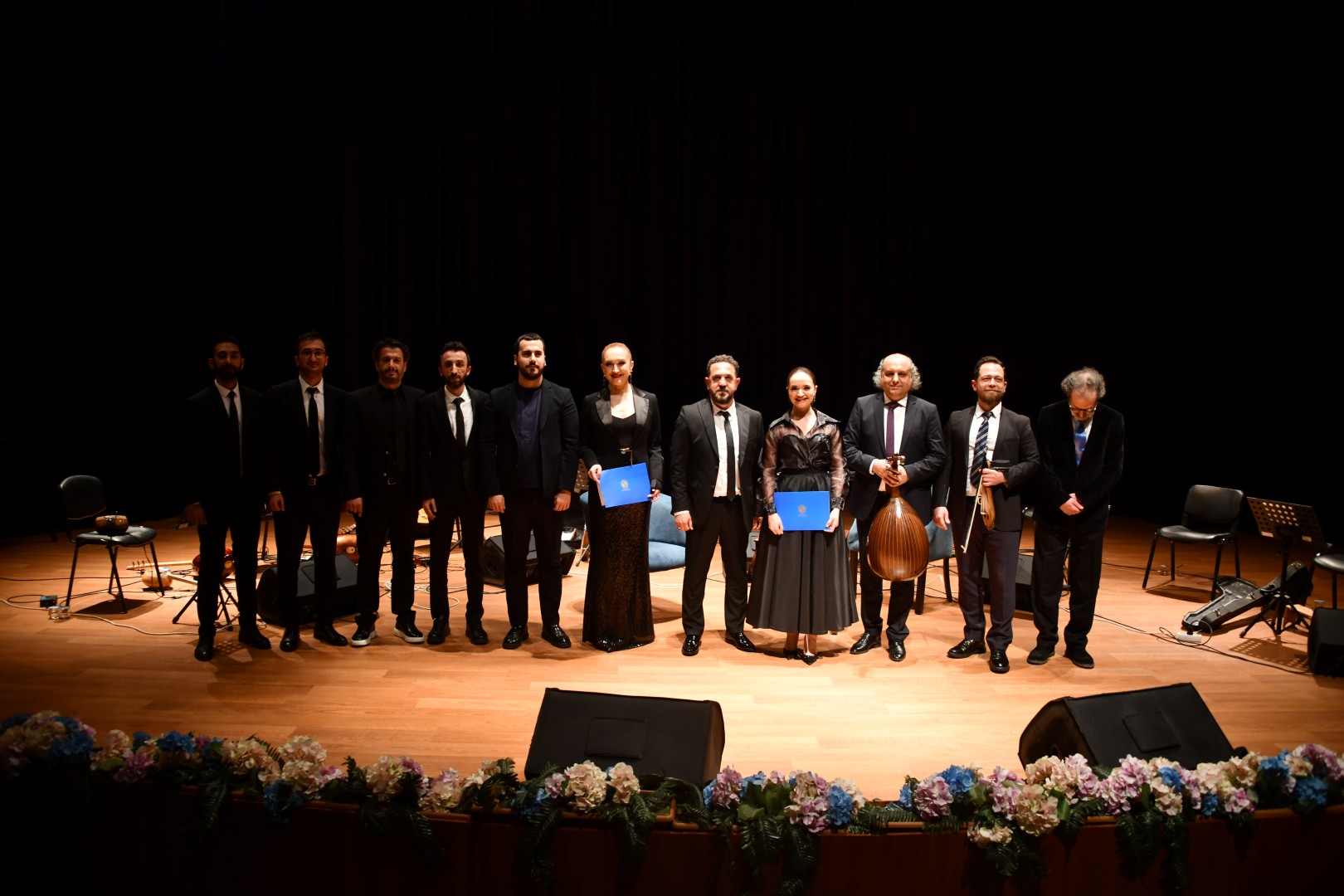 Ezginin İzinde: Köklerden Yükselen İki Ses